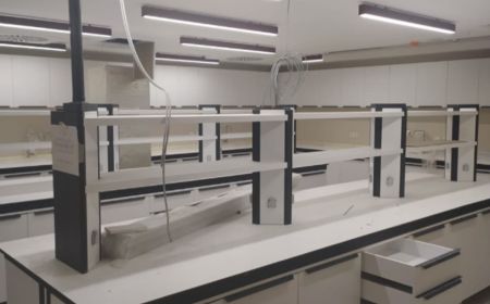 Лабораторная мебель-4